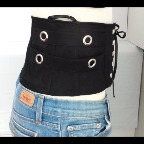 The coveted Tripp cincher - Picture 4 of 7